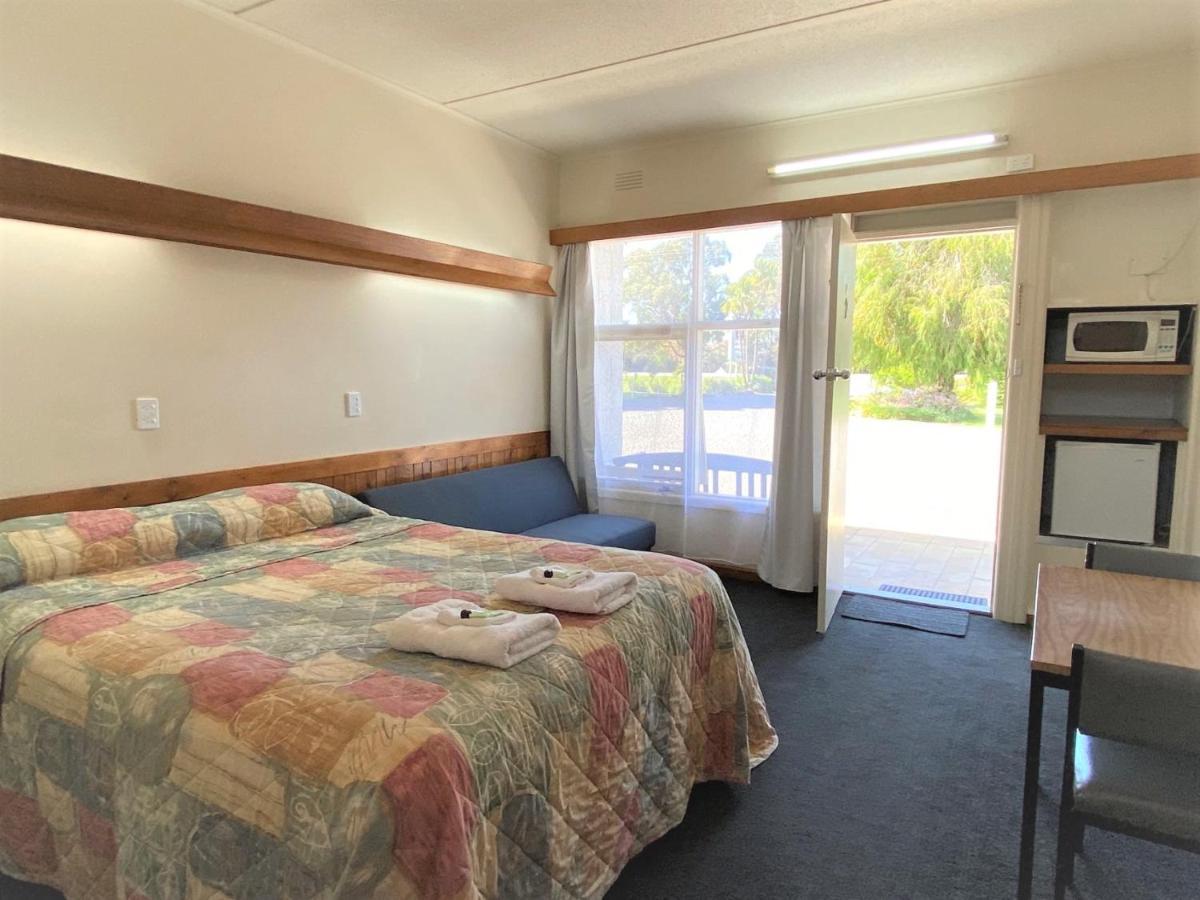 The Terang Motor Inn Εξωτερικό φωτογραφία